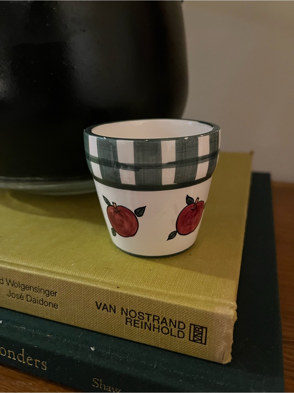 Hand-Painted Apple Ceramic Cup - Red & Green
